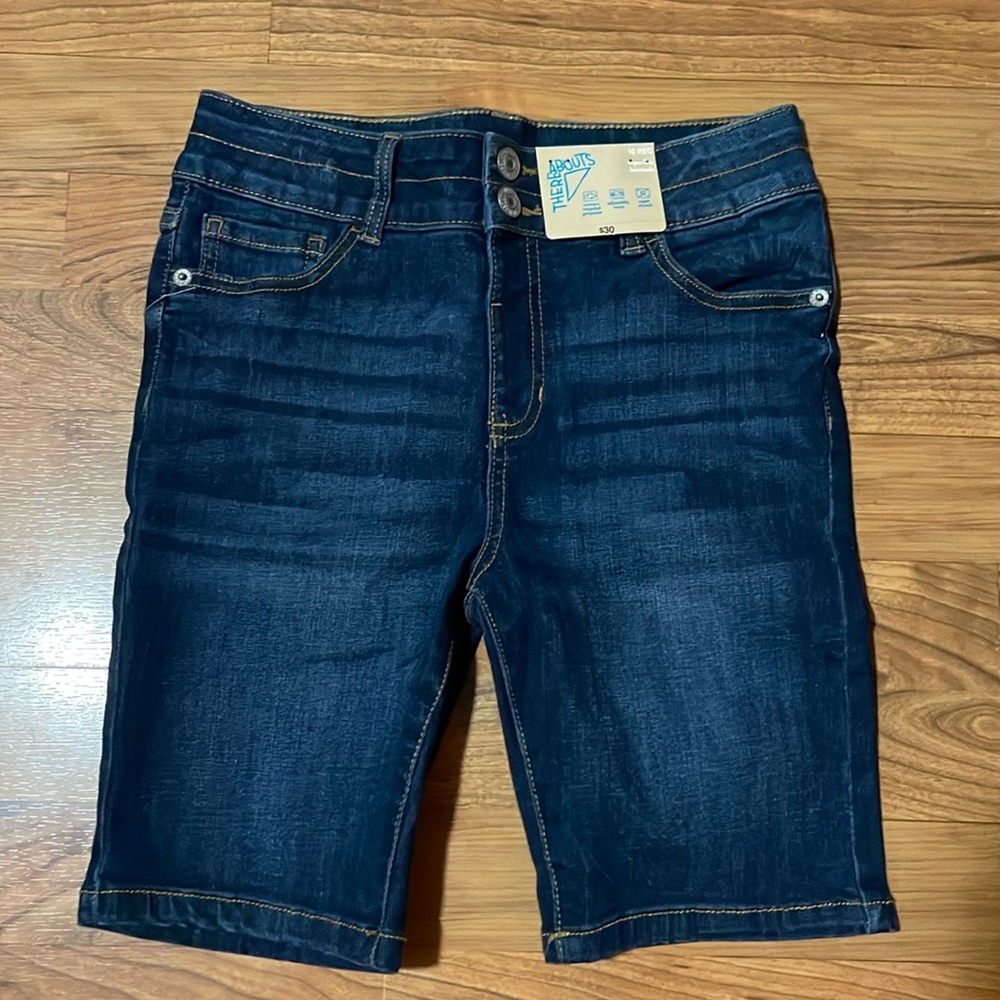 Thereabouts Superflex Bermuda Short Size 10 REG